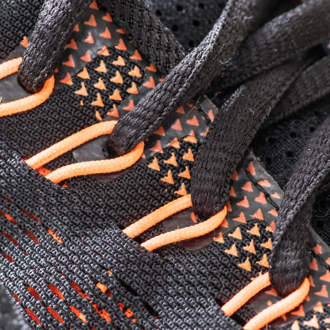 Miért Különlegesek a Membrános Cipők? (És Miért Nem Moshatod Őket Akárhogyan?)